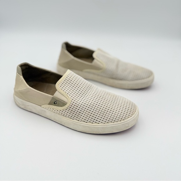 OluKai Other - OluKai Lae’ahi Slip Ons men size 10 cream white boat shoes breathable